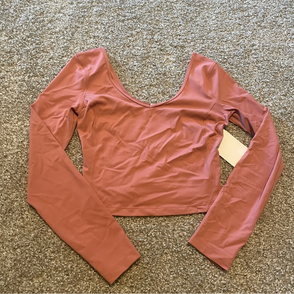 lululemon athletica Rose Long-Sleeve Crop Top